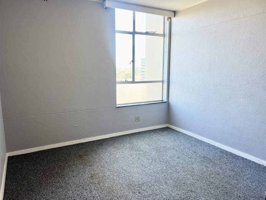 3 Bedroom Property for Sale in Bellville Central Western Cape